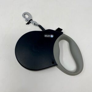Alcott Black and Gray Retractable Pet Leash